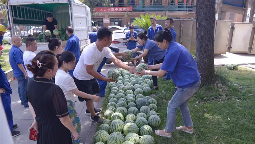 公司工會為一線職工送